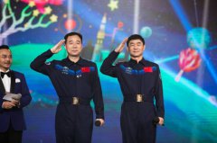 宁波整形美容医院我把青春融入祖国的江河