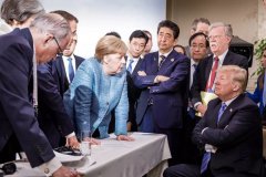 qq刷钻软件 此图由德国总理默克尔的官方Instagram全球首发
