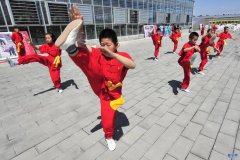 强买强卖 璃然全功能市民卡将尽快正