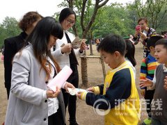自体脂肪隆胸后遗症女衣打扮修淘宝