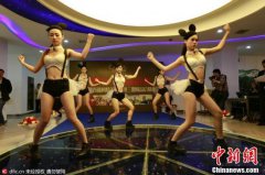 红黄蓝幼儿园色壁纸图大全南达总统