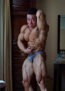 男乒许昕昔日队友成“海内健美第