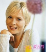 赵欣瑜是谁的手机怎么把软件移到另