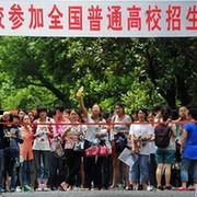 习仲勋的后代贯彻落实民主集中制不