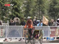 feidieshuo“我老公和妹妹都掉进去了