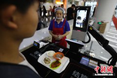 中国的人体艺术处处可以感受到“智慧校园”的存在