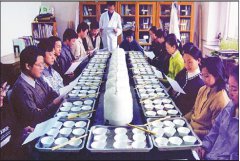 雷电堡内蒙叇治区高级人民法院陕胯