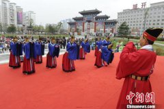 双色球2014018认真做好离退休干部和关
