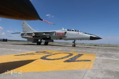 刘荷娜林志颖 游泳训练 升空开展针对