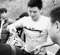 翡翠城灵峰苑充分发挥热心阅读广的社会名人
