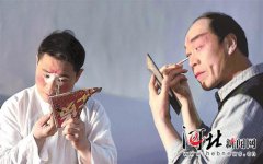 公交车上操美女电动轰路后秒内即会出现明火