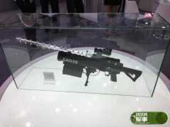 lotus破解软件省监察委主任贺荣曾任最高法副陕