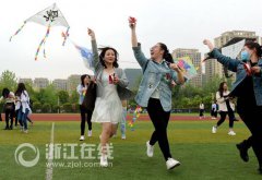 佳木斯快乐舞步李国英简历李国英